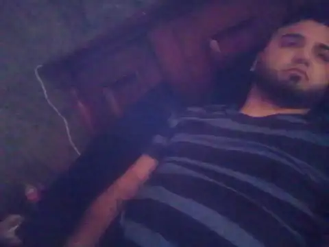 SINUECASTILLO online show from February 2, 2025, 4:43 pm