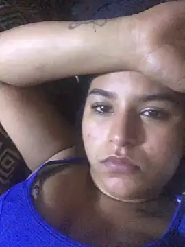 SINUECASTILLO online show from March 14, 2025, 7:01 pm