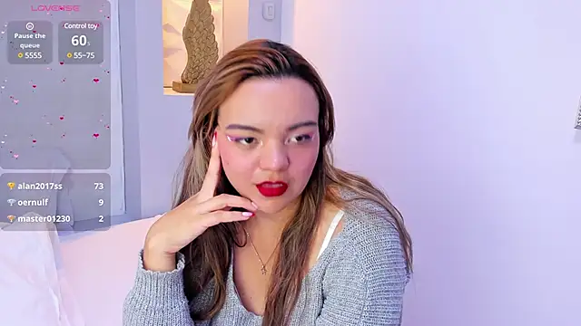 Snapshot of EmilyRouss_ chatting on January 22, 2025, 1:20 am EmilyRouss online show from January 22, 2025, 1:20 am