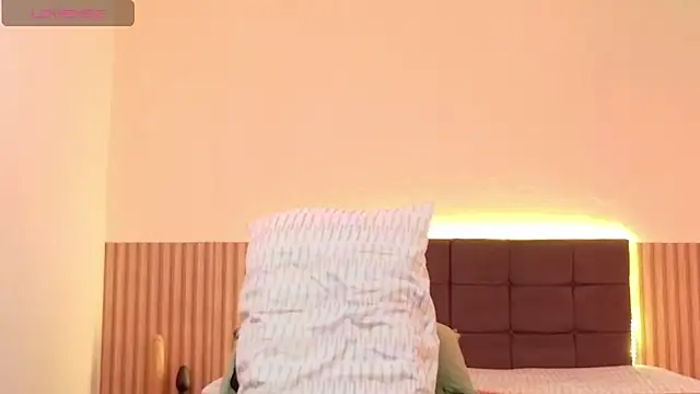 DIOSA-HOT online show from November 11, 2025, 8:36 am