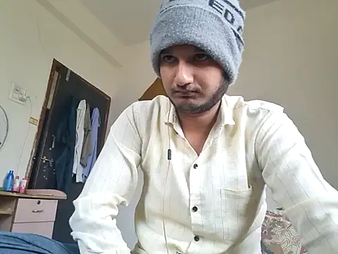 Jonrobinso online show from November 29, 2025, 5:21 am