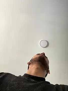 anika lowen02 online show from January 6, 2025, 4:13 pm