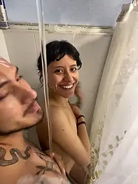 anika lowen02 online show from January 16, 2025, 2:30 pm