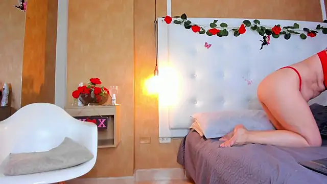  evamilf  online show from March 21, 2026, 12:21 pm