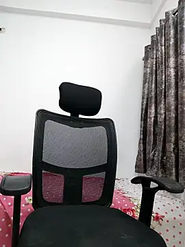 sanaya baby online show from February 13, 2026, 5:53 pm