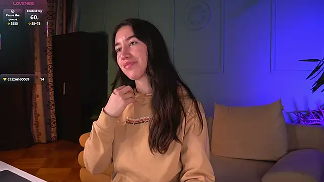 Belle Via online show from March 30, 2026, 2:07 pm