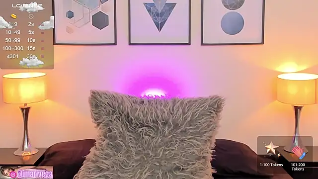 Snapshot of ariivega chatting on February 14, 2025, 1:13 am ariivega online show from February 14, 2025, 1:13 am