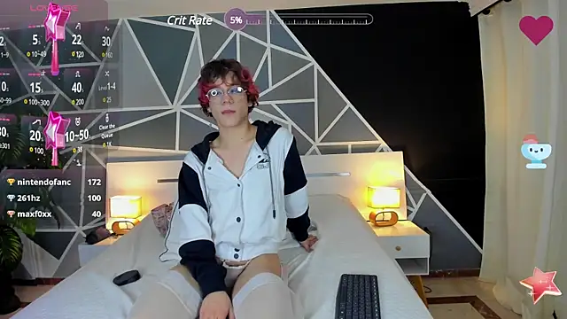 Snapshot of Max_lover1 chatting on February 19, 2025, 2:12 am Max lover1 online show from February 19, 2025, 2:12 am