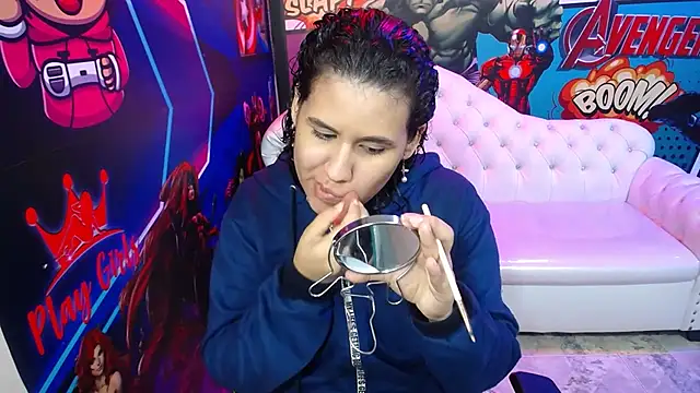 candy hairy online show from March 23, 2025, 3:21 am