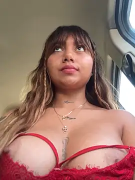 amanda-medrano1 online show from March 21, 2025, 6:07 pm