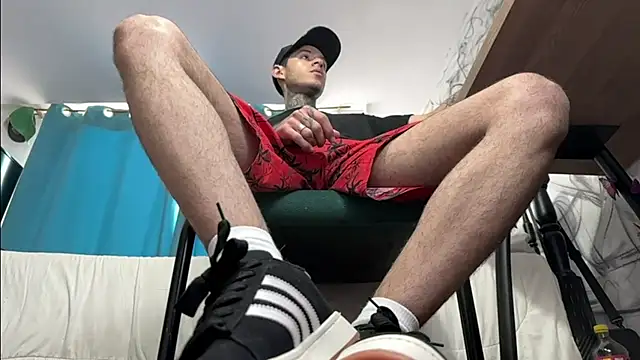 Saturno v online show from January 13, 2025, 9:09 pm