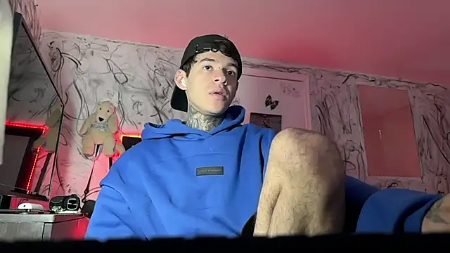 Saturno v online show from February 5, 2025, 1:33 pm