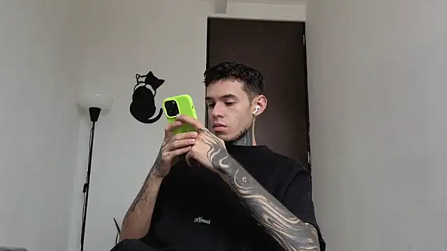 Saturno v online show from February 24, 2026, 6:17 pm