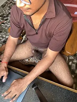 wild x predator online show from October 21, 2025, 8:04 am