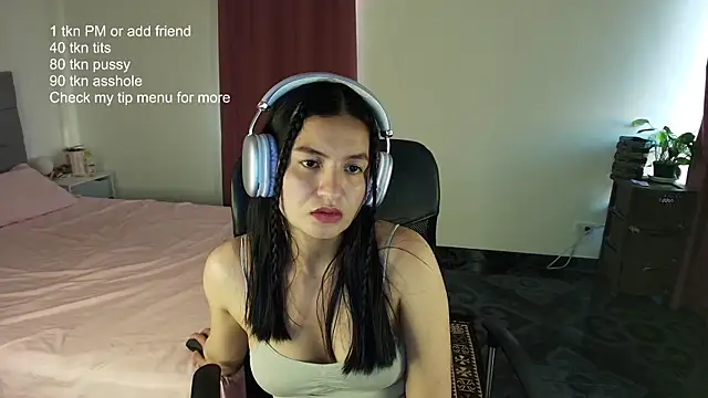 ChloeSanchezx online show from February 9, 2026, 10:36 pm