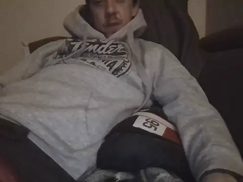 xjuskikinitxxh online show from January 11, 2026, 3:33 am