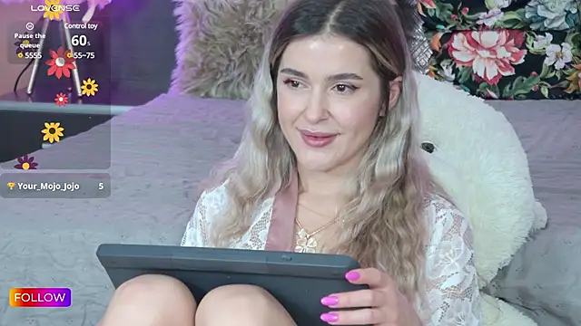 Sarah-Hart online show from February 8, 2025, 8:52 am