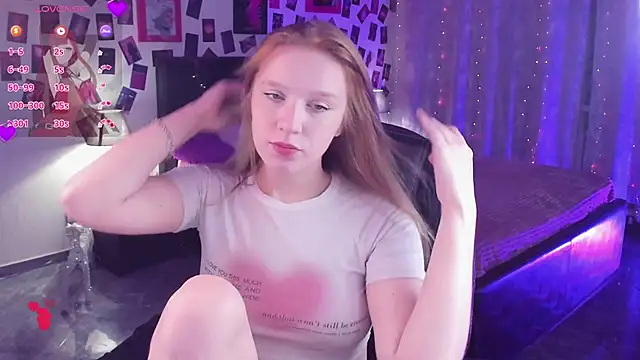 KarambaMoon online show from October 23, 2025, 8:51 pm