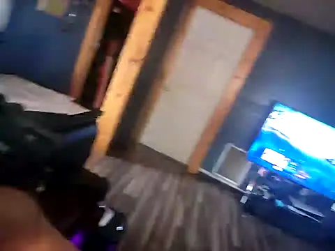 Snapshot of MysteriousFire23 chatting on March 13, 2025, 8:00 pm MysteriousFire23 online show from March 13, 2025, 8:00 pm