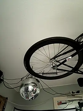 Snapshot of pillepallex84x chatting on December 22, 2025, 12:13 pm pillepallex84x online show from December 22, 2025, 12:13 pm