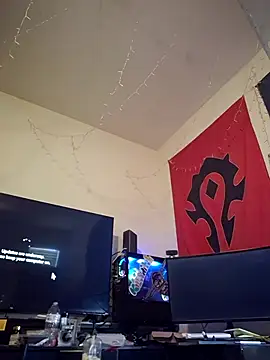 lit702 online show from October 28, 2025, 3:47 pm