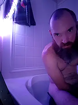 lit702 online show from December 18, 2025, 8:09 am