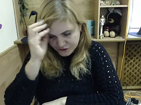 DaniellaKiss online show from October 27, 2025, 7:34 am