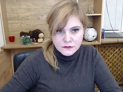 DaniellaKiss online show from February 6, 2026, 4:43 pm