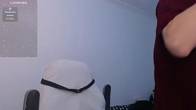 bryamado69 online show from January 8, 2026, 2:36 am