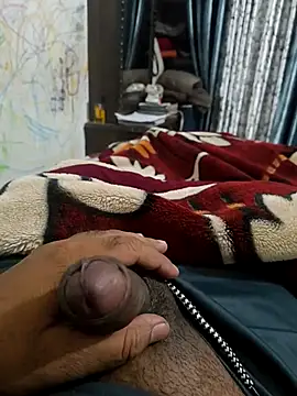 Gururonny07 online show from February 22, 2025, 5:24 pm