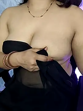 Cute-Ayesha online show from December 25, 2024, 8:17 pm