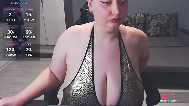 Snapshot of anna_claire chatting on March 4, 2025, 12:29 am anna claire online show from March 4, 2025, 12:29 am