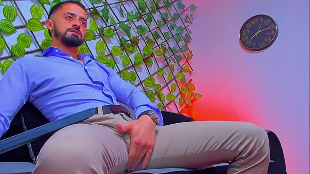 Snapshot of MAXIMUS_MASTE3 chatting on February 8, 2026, 7:06 pm MAXIMUS MASTE3 online show from February 8, 2026, 7:06 pm