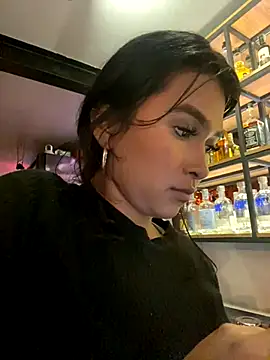 Snapshot of Miaa_coopeer chatting on December 4, 2024, 12:08 am Miaa coopeer online show from December 4, 2024, 12:08 am