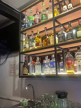 Snapshot of Miaa_coopeer chatting on December 15, 2024, 8:15 pm Miaa coopeer online show from December 15, 2024, 8:15 pm