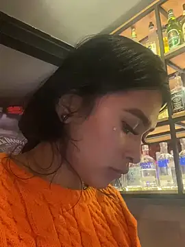 Snapshot of Miaa_coopeer chatting on January 4, 2025, 12:48 am Miaa coopeer online show from January 4, 2025, 12:48 am