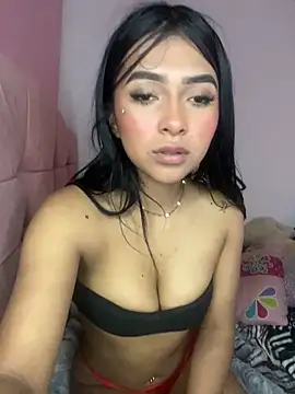 Snapshot of Miaa_coopeer chatting on February 7, 2025, 10:50 am Miaa coopeer online show from February 7, 2025, 10:50 am