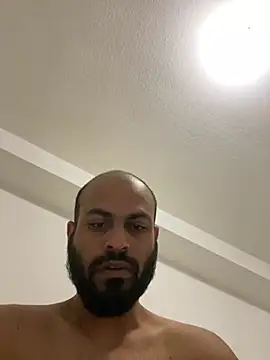 islandvybee55 online show from March 17, 2025, 6:40 am