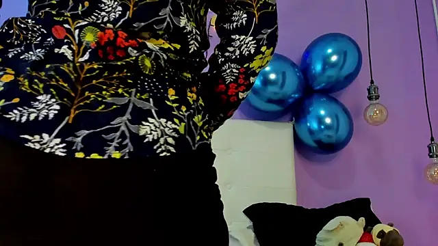 Charlotte11-11 online show from December 19, 2025, 3:41 pm