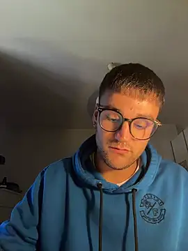 ErPumas126 online show from November 5, 2025, 10:26 am