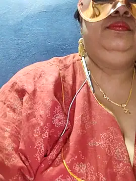 tamilthanushri online show from February 19, 2025, 6:21 pm