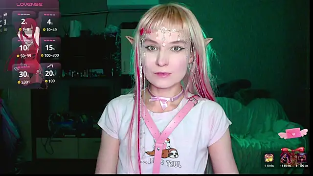 Snapshot of mischellemeow13 chatting on December 15, 2025, 1:54 am mischellemeow13 online show from December 15, 2025, 1:54 am