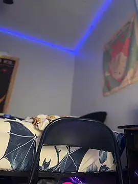 Snapshot of loveluna8 chatting on February 3, 2026, 1:38 pm loveluna8 online show from February 3, 2026, 1:38 pm