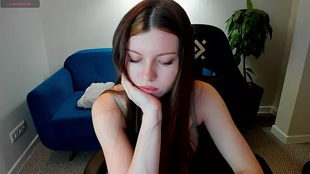 Sandra  Cute online show from February 11, 2025, 8:15 am