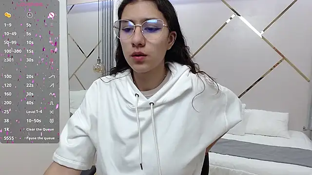 Lita Rogers online show from December 28, 2024, 2:10 pm