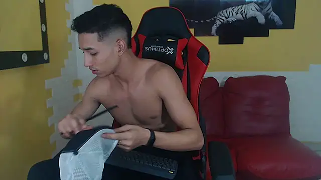 Snapshot of jose_sexycumm chatting on December 23, 2024, 7:20 pm jose sexycumm online show from December 23, 2024, 7:20 pm