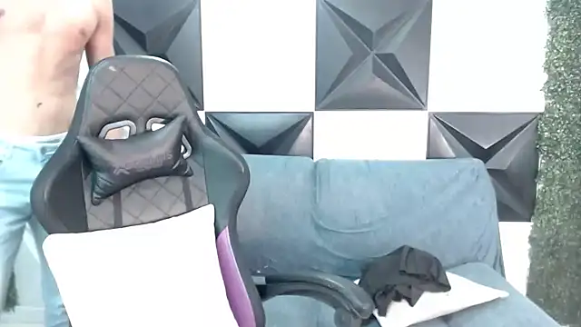 Snapshot of jose_sexycumm chatting on January 12, 2025, 9:29 pm jose sexycumm online show from January 12, 2025, 9:29 pm