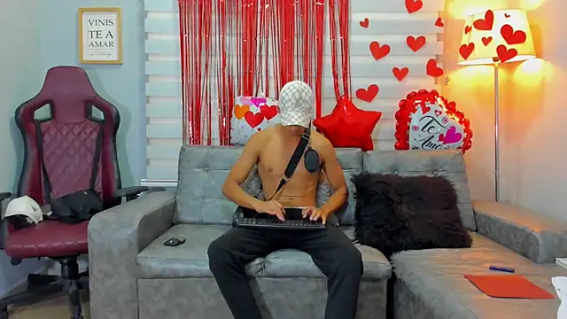 Snapshot of jose_sexycumm chatting on February 13, 2025, 7:31 pm jose sexycumm online show from February 13, 2025, 7:31 pm