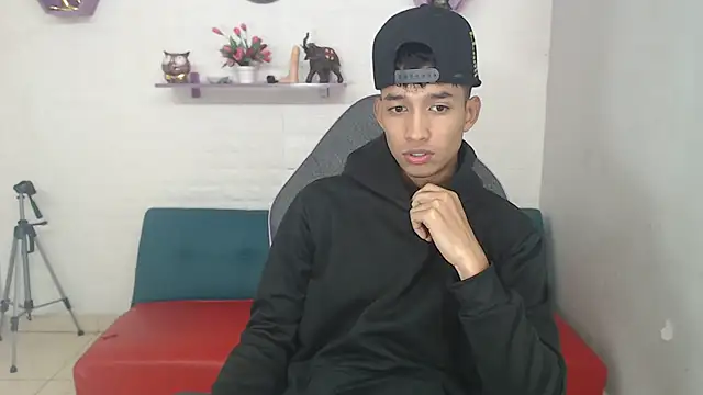 Snapshot of jose_sexycumm chatting on March 5, 2025, 1:52 am jose sexycumm online show from March 5, 2025, 1:52 am