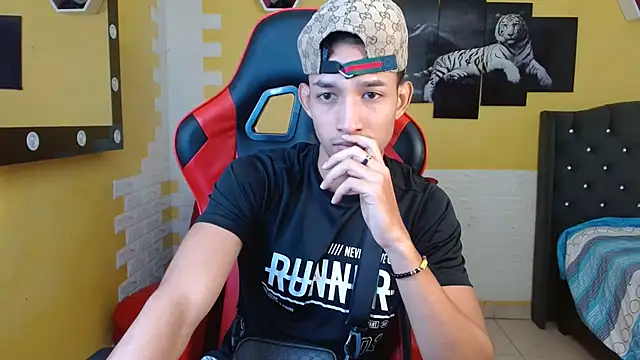 Snapshot of jose_sexycumm chatting on October 5, 2025, 7:12 pm jose sexycumm online show from October 5, 2025, 7:12 pm